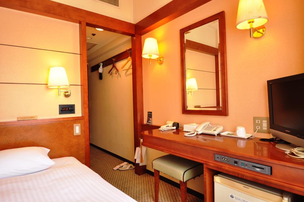 Toko City Hotel Umeda Osaka Rum bild
